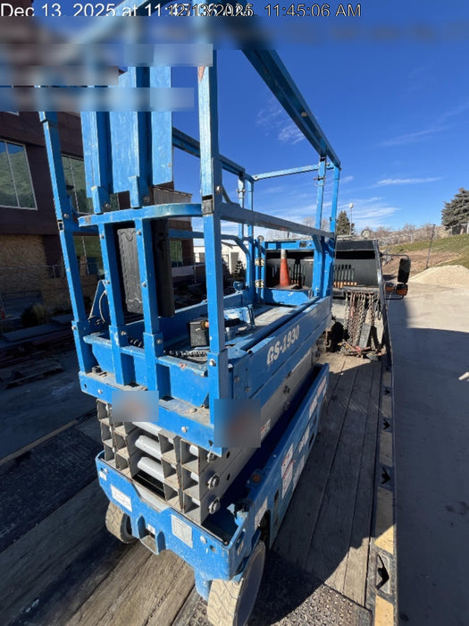 2020 Genie GS-1930 Solid Non Marking Tires, Beacon, Folding rails with half height swing gate