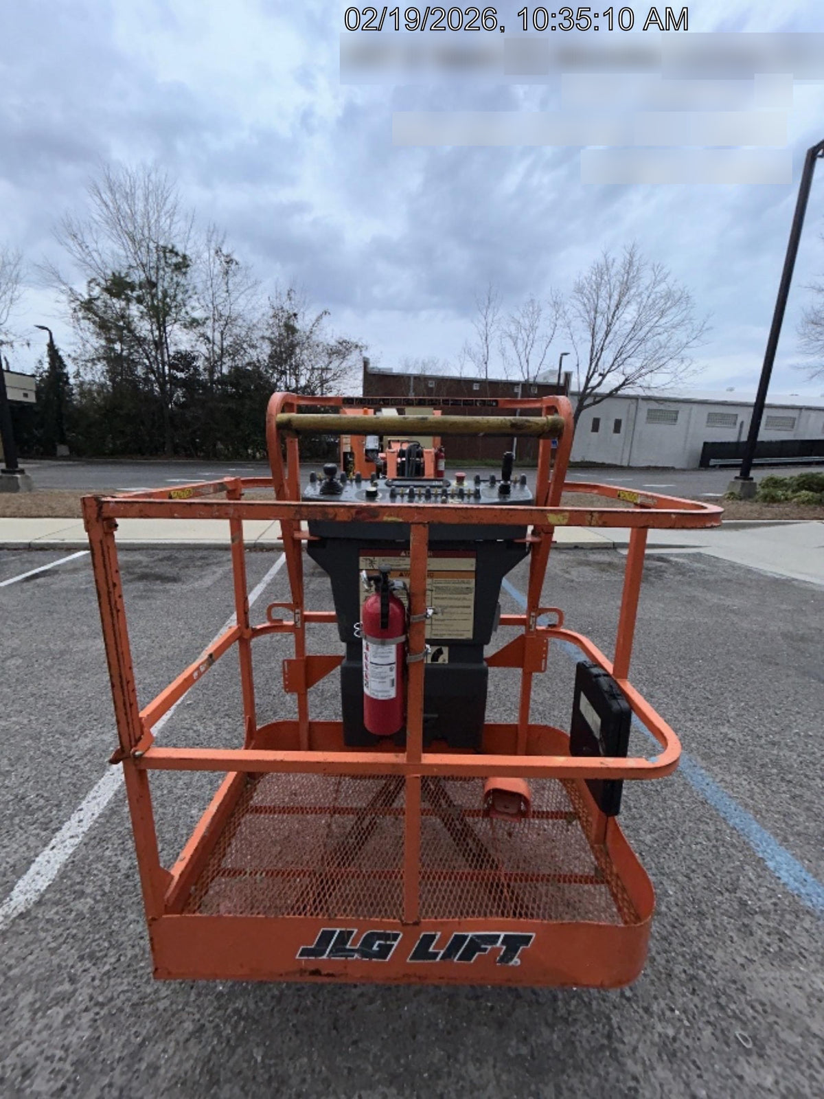 2019 JLG E300AJP