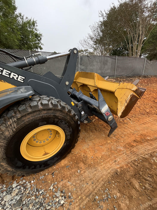 2022 SOLESBEE 96" Loader Fork Carriage - Solesbee