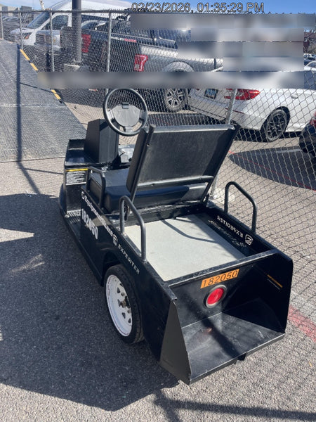 2021 Expeditor Expeditor 3 wheel Expeditor, Steering Wheel, Solid Non marketing tires, Ball Hitch, Front bumper, Painted Black