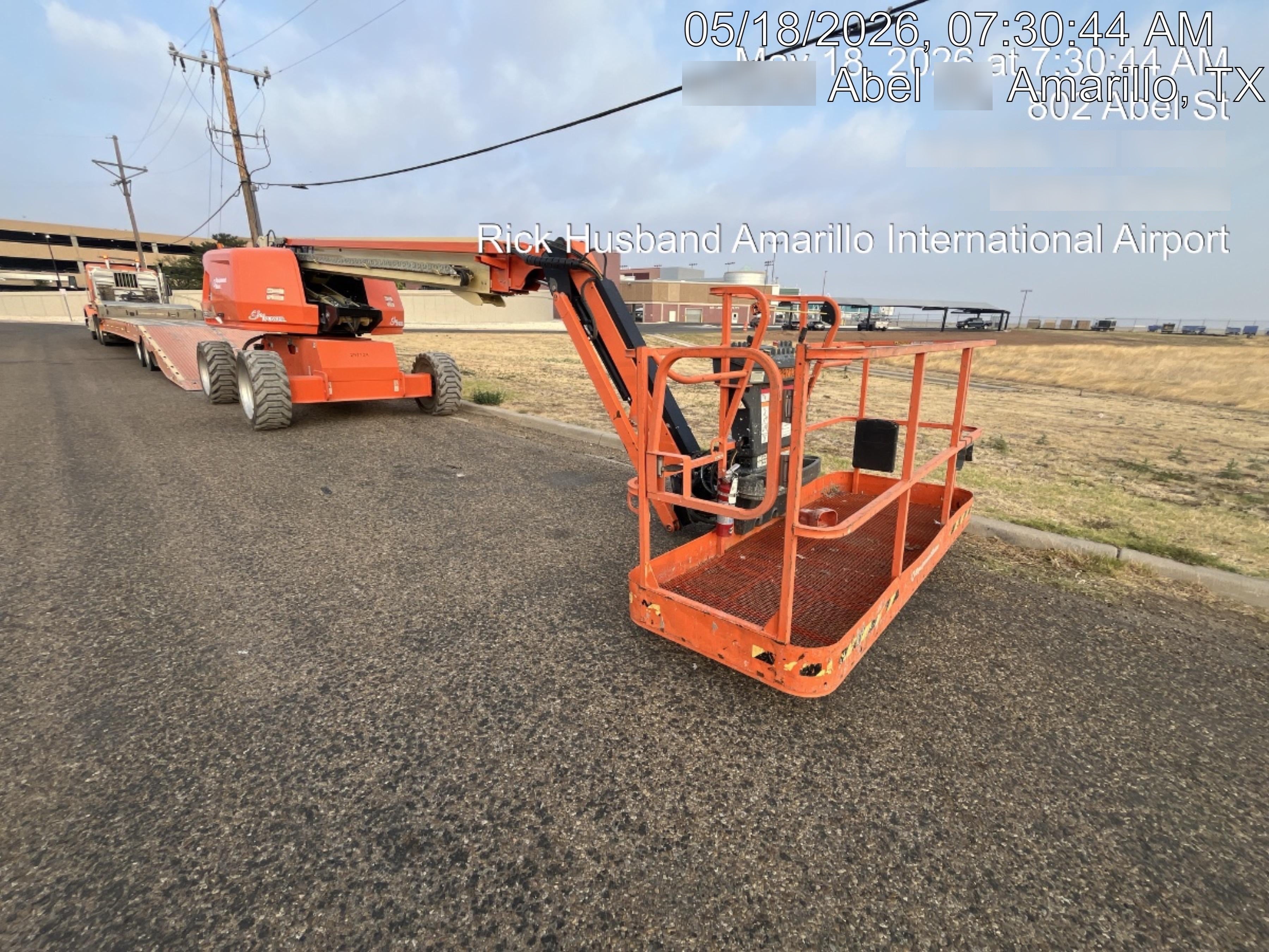2023 JLG 660SJ
