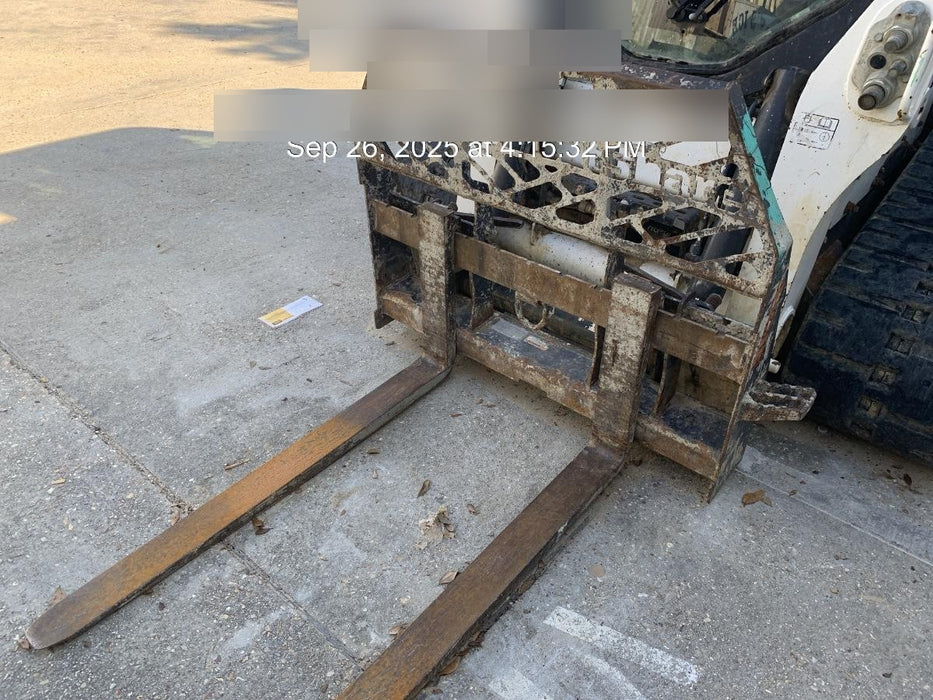 2021 PALADIN 48" Pallet Forks - Paladin