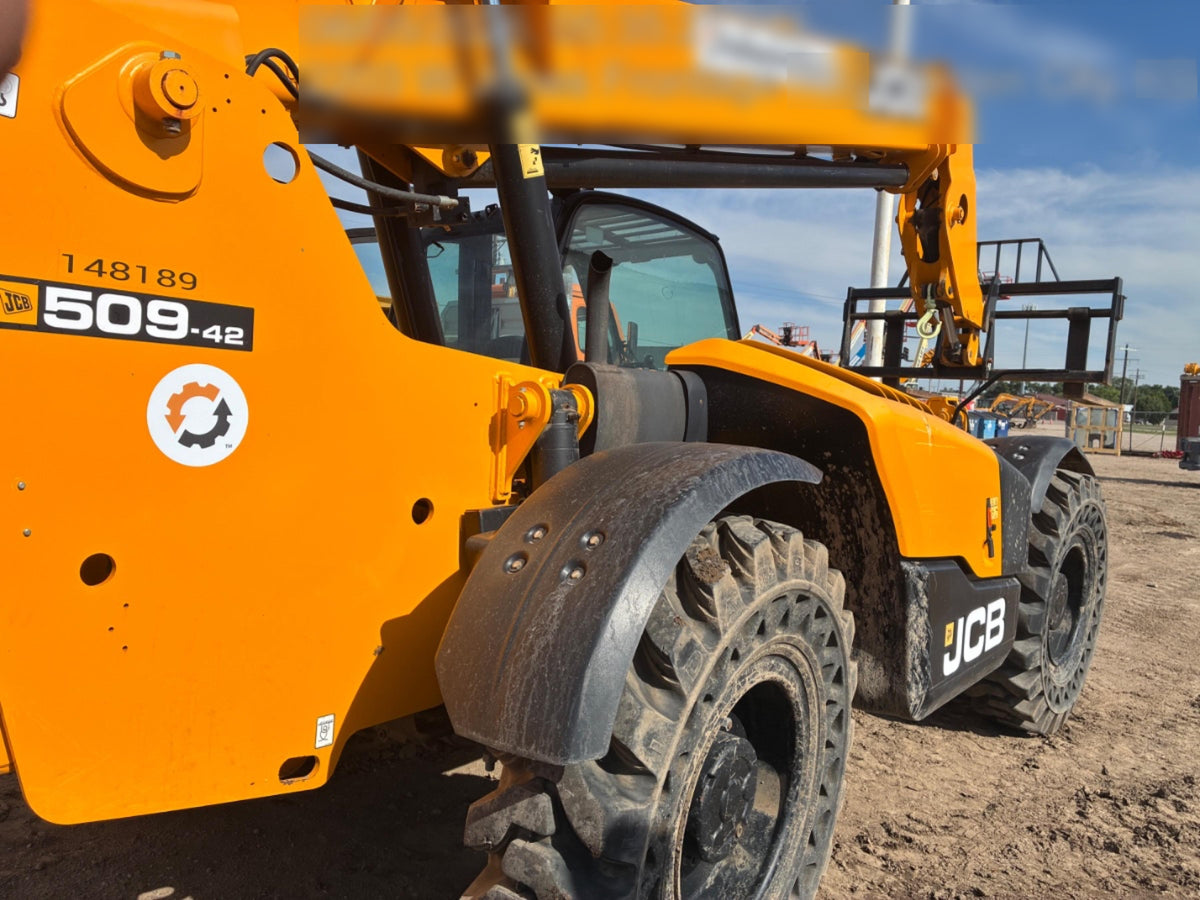 2021 JCB 509-42