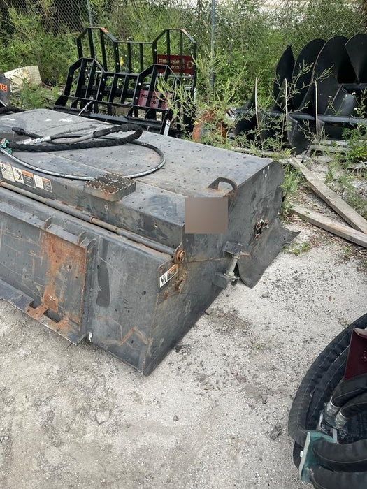 2019 PALADIN Sweepster SB72