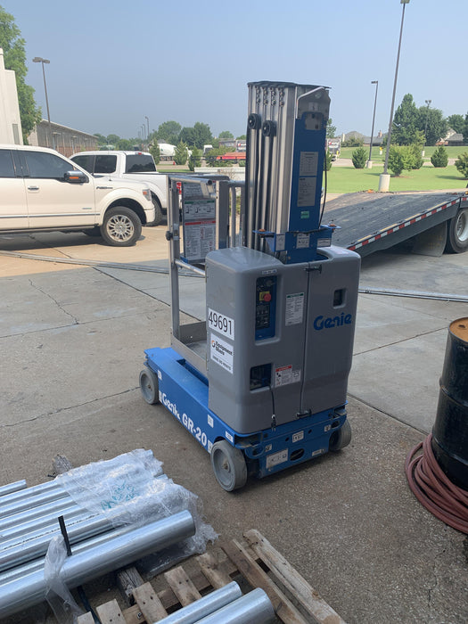 2019 GENIE GR-20