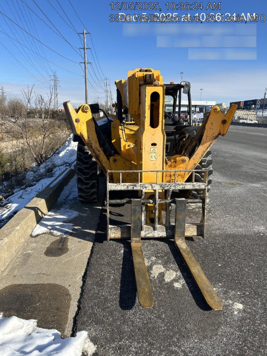 2019 JCB 512-56 Canopy, 109 HP, Solid Tires, STD Worklight, Beacon, Aux Hydraulics, Lifting Eye, Back up Alarm w/66" Carriage/60" Forks