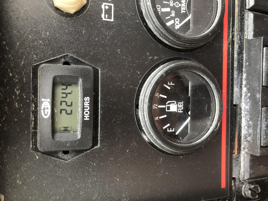 2019 Lincoln Electric Vantage 322 Ready-Pak 3, Two Wheel Trailer, Fender and Light Kit, Cable Rack