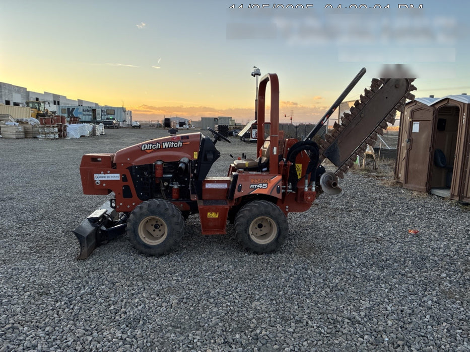 2022 DITCH WITCH RT45A