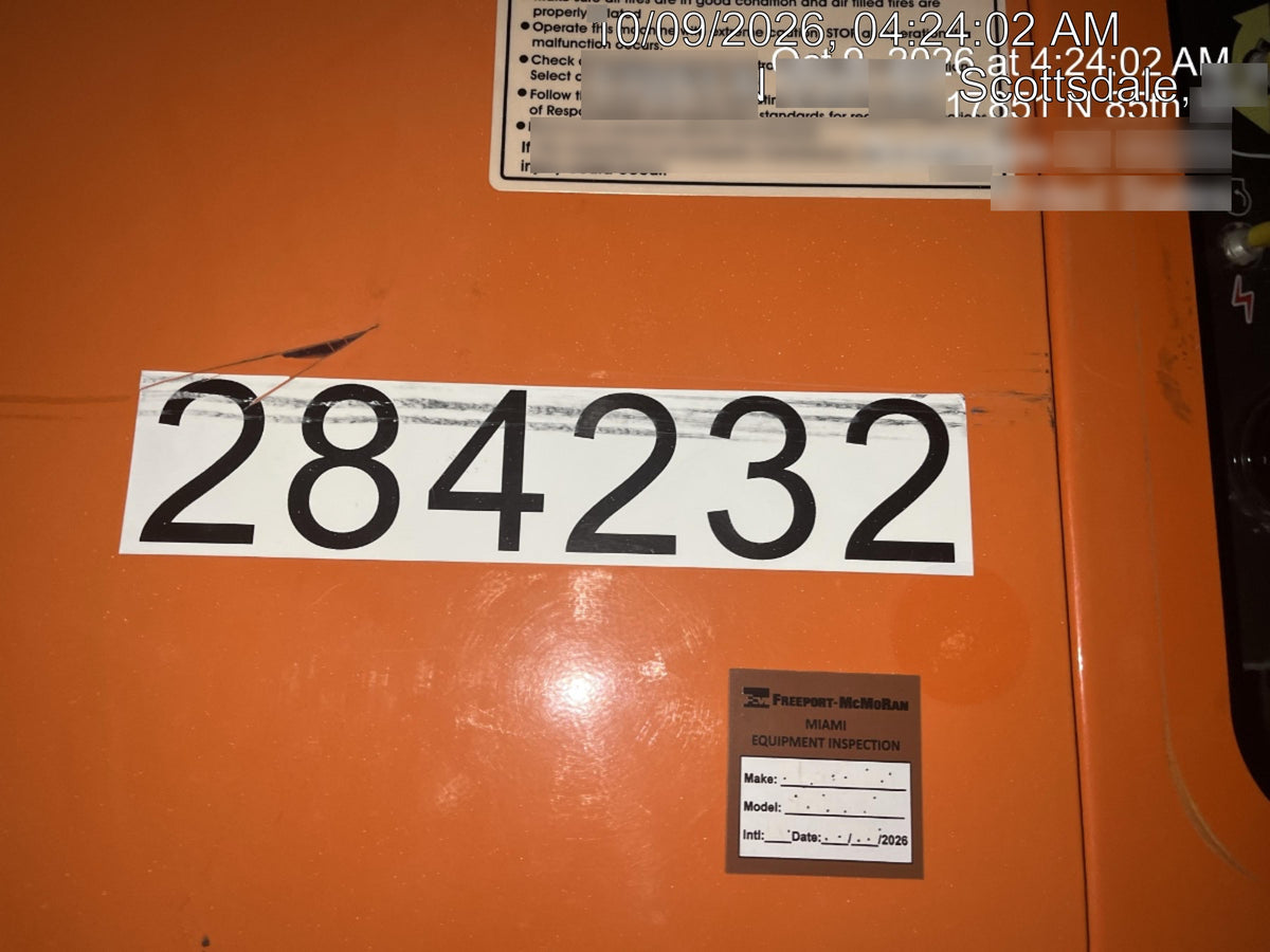 2022 JLG 860SJ