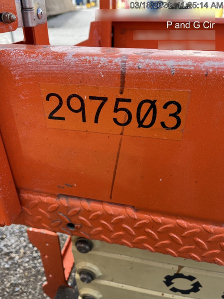 2023 JLG ES1932