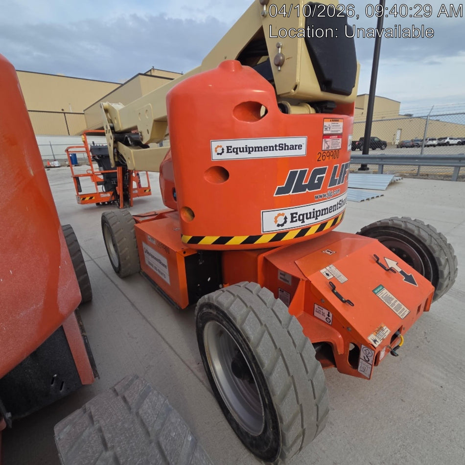 2018 JLG E450AJ