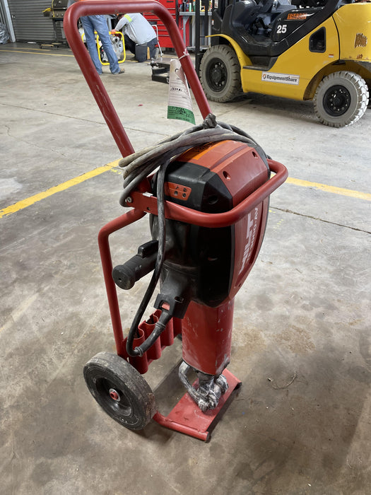 2021 HILTI TE 3000-AVR
