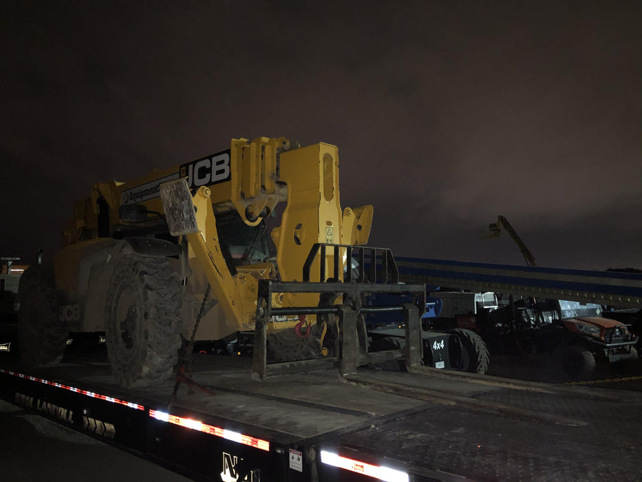 2019 JCB 510-56 74 HP w/CAB/HVAC, Beacon, Worklights, Aux Hydraulics, Solid Tires 66" Carriage/60" Forks