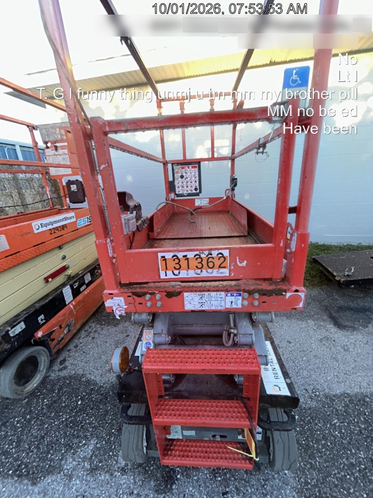 2022 JLG ES1932