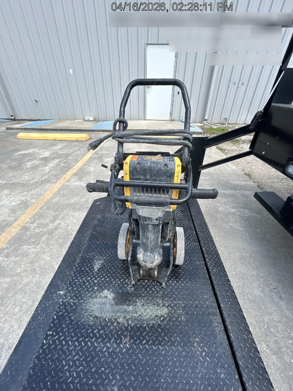 2020 DEWALT D25980K