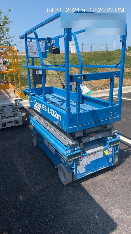 2022 GENIE GS-1432