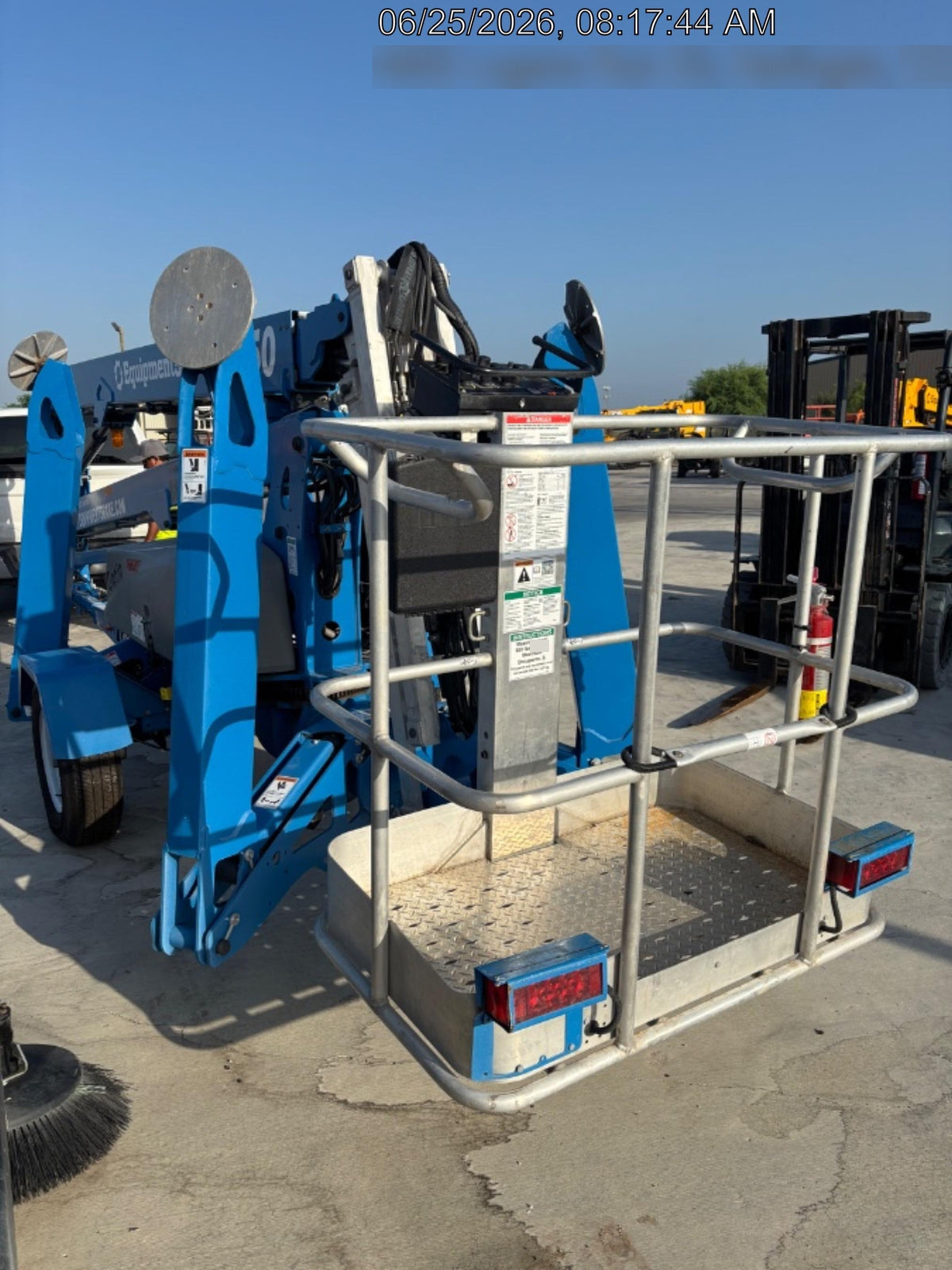 2025 GENIE TZ-50 DC