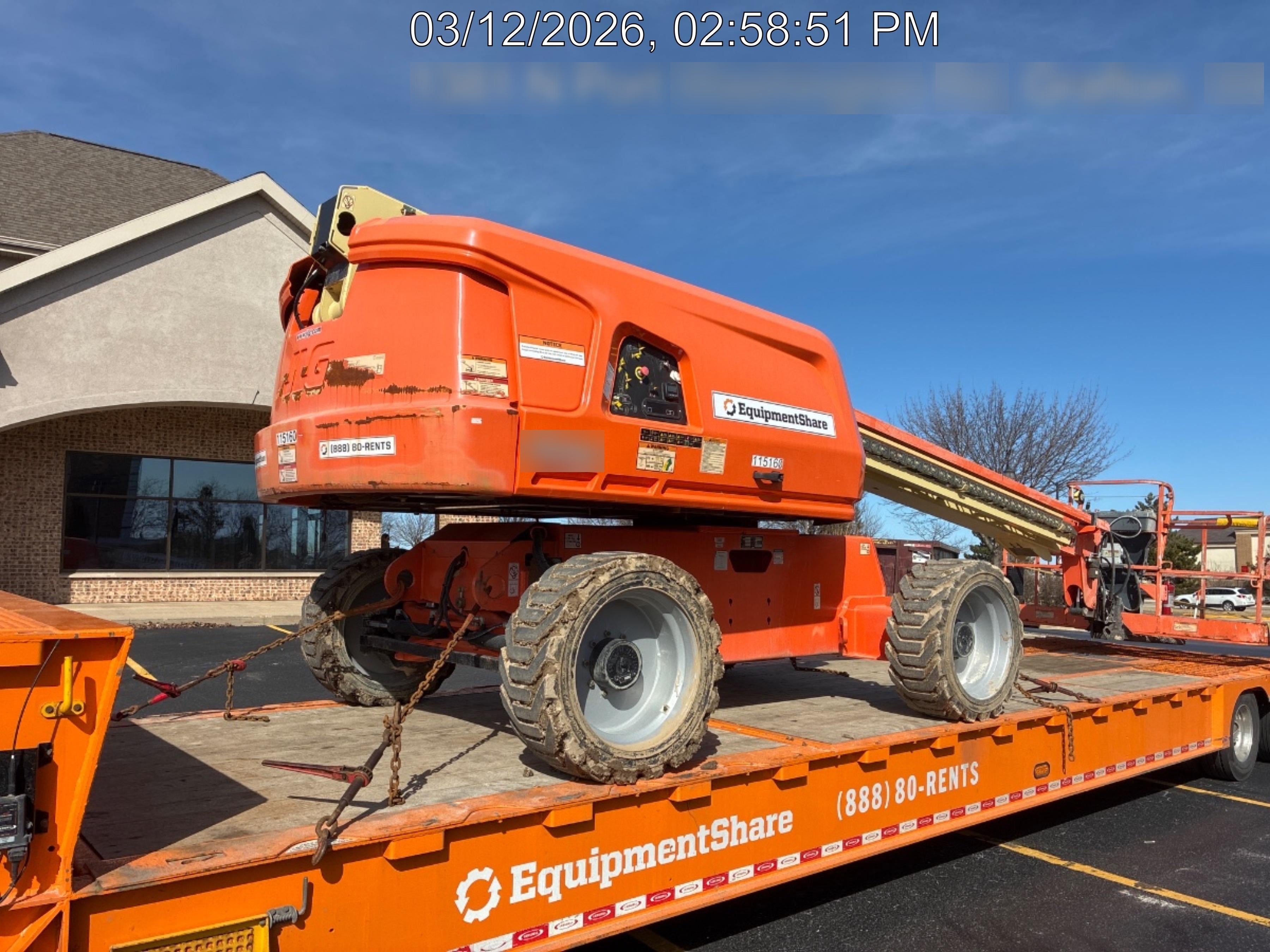 2021 JLG 600S
