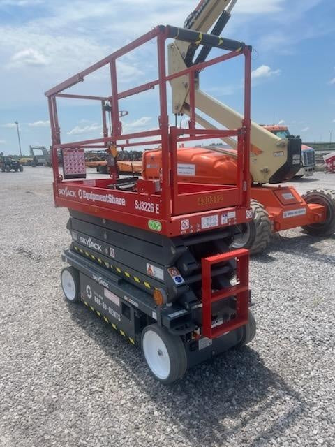 2024 SKYJACK SJ3226