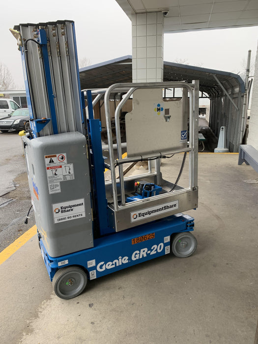 2021 GENIE GR-20