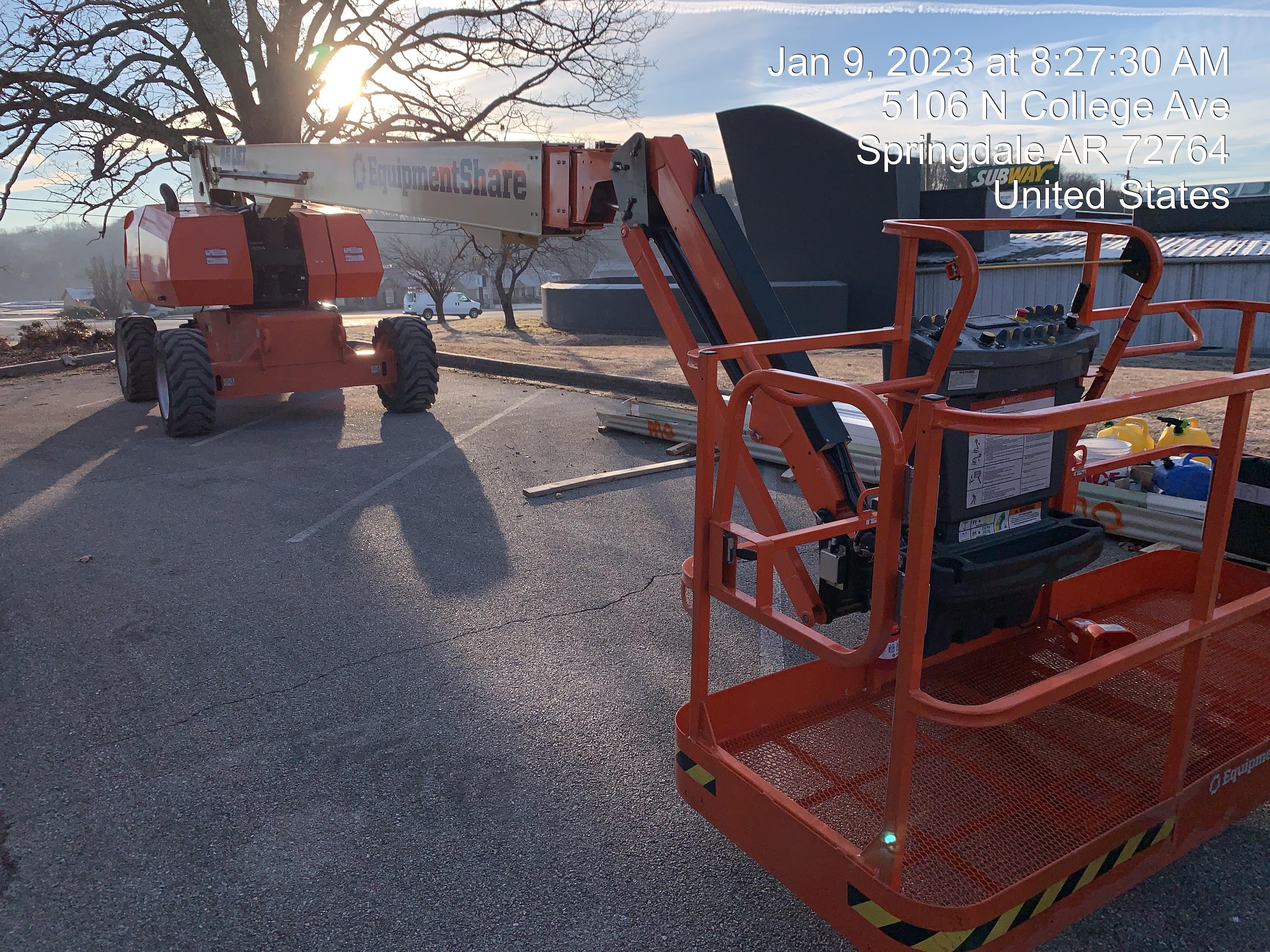 2022 JLG 860SJ