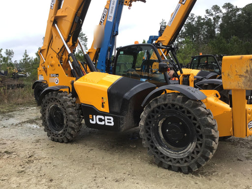 2019 JCB 510-56 Canopy, 74 HP, Solid Tires, STD Worklight, Beacon, Aux Hydraulics, Lifting Eye, Back up Alarm w/66" Carriage/60" Forks