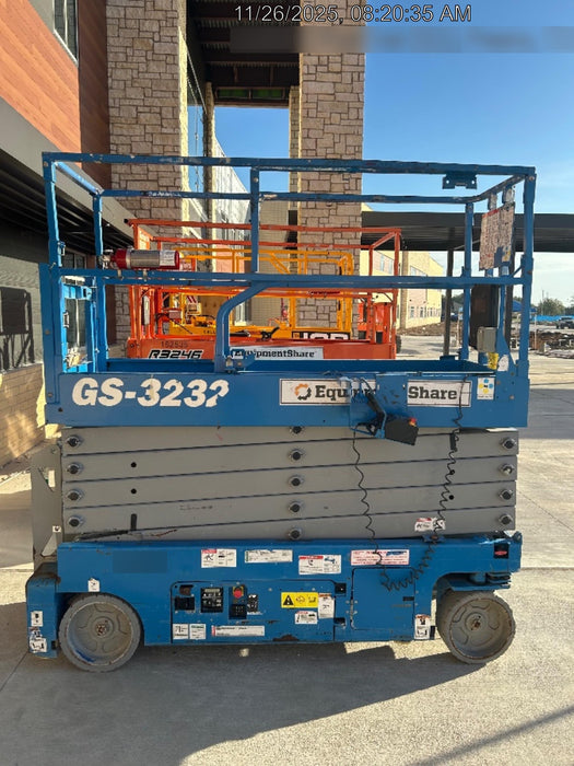 2019 Genie GS-3232 Standard Options