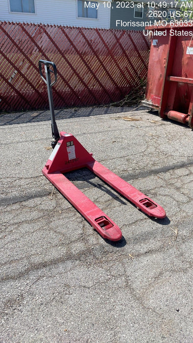 2022 DAYTON 5500 lb Pallet Jack