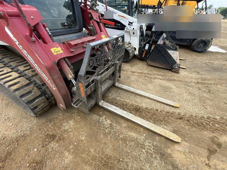 2022 PALADIN 48" Pallet Forks - Paladin