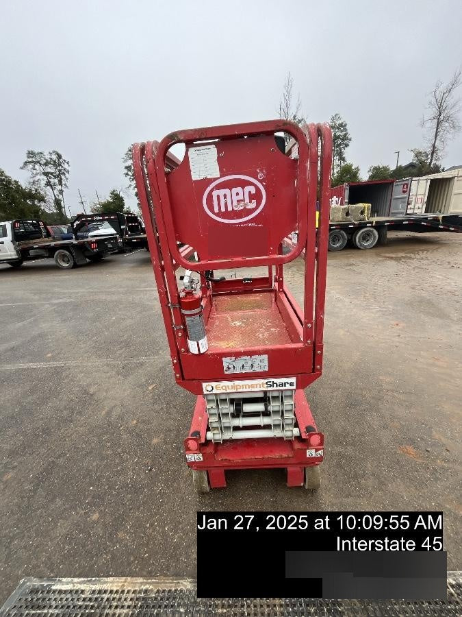 2019 MEC 1330SE MEC 1330SE w/ES Track Hardware, Full Extended 2 Year Warranty