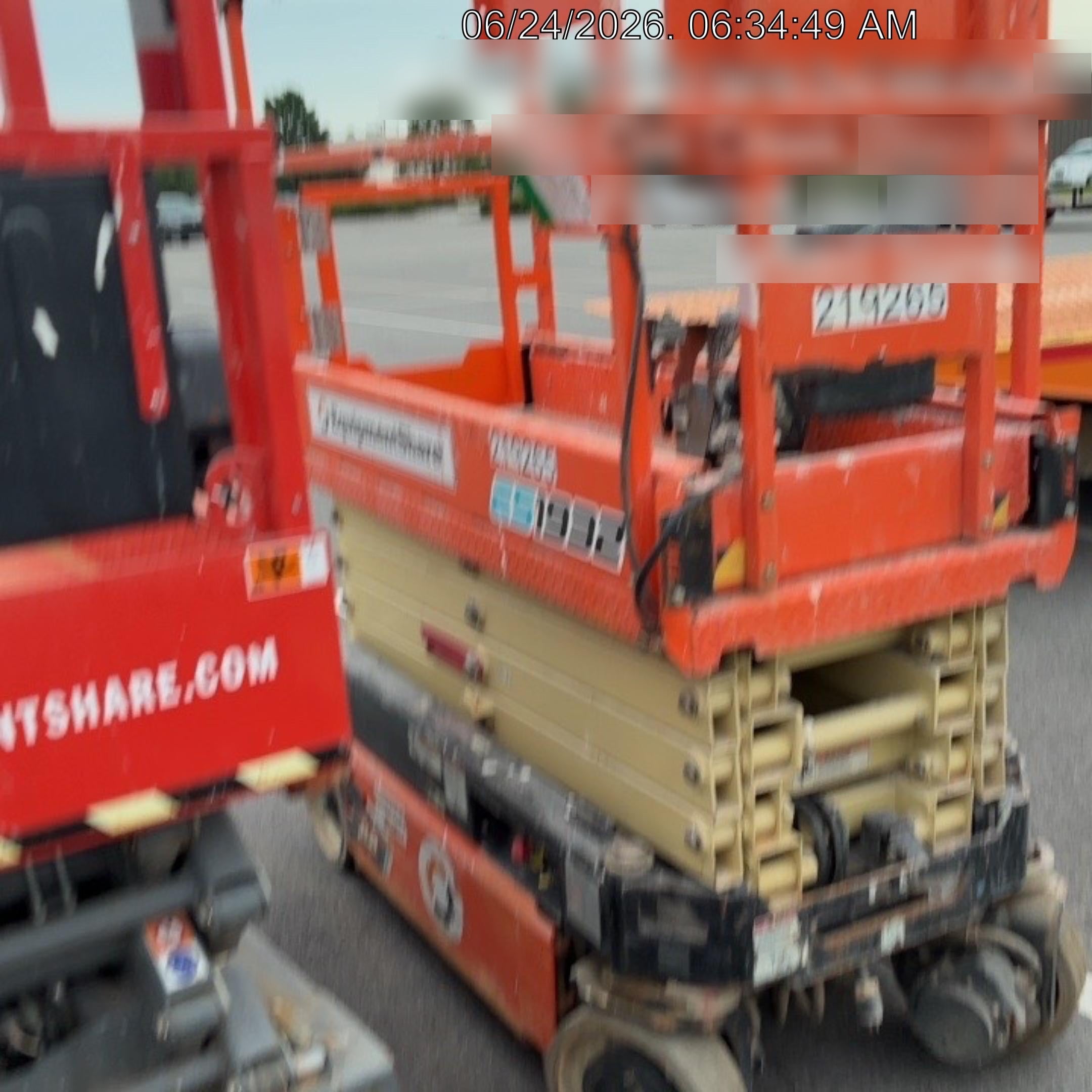 2022 JLG ES1932