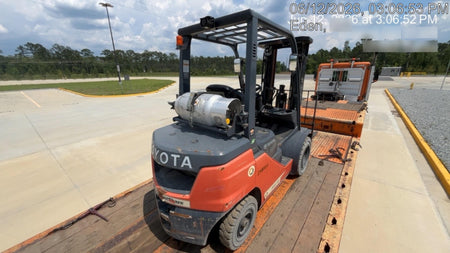 2022 TOYOTA 50-8FGU25