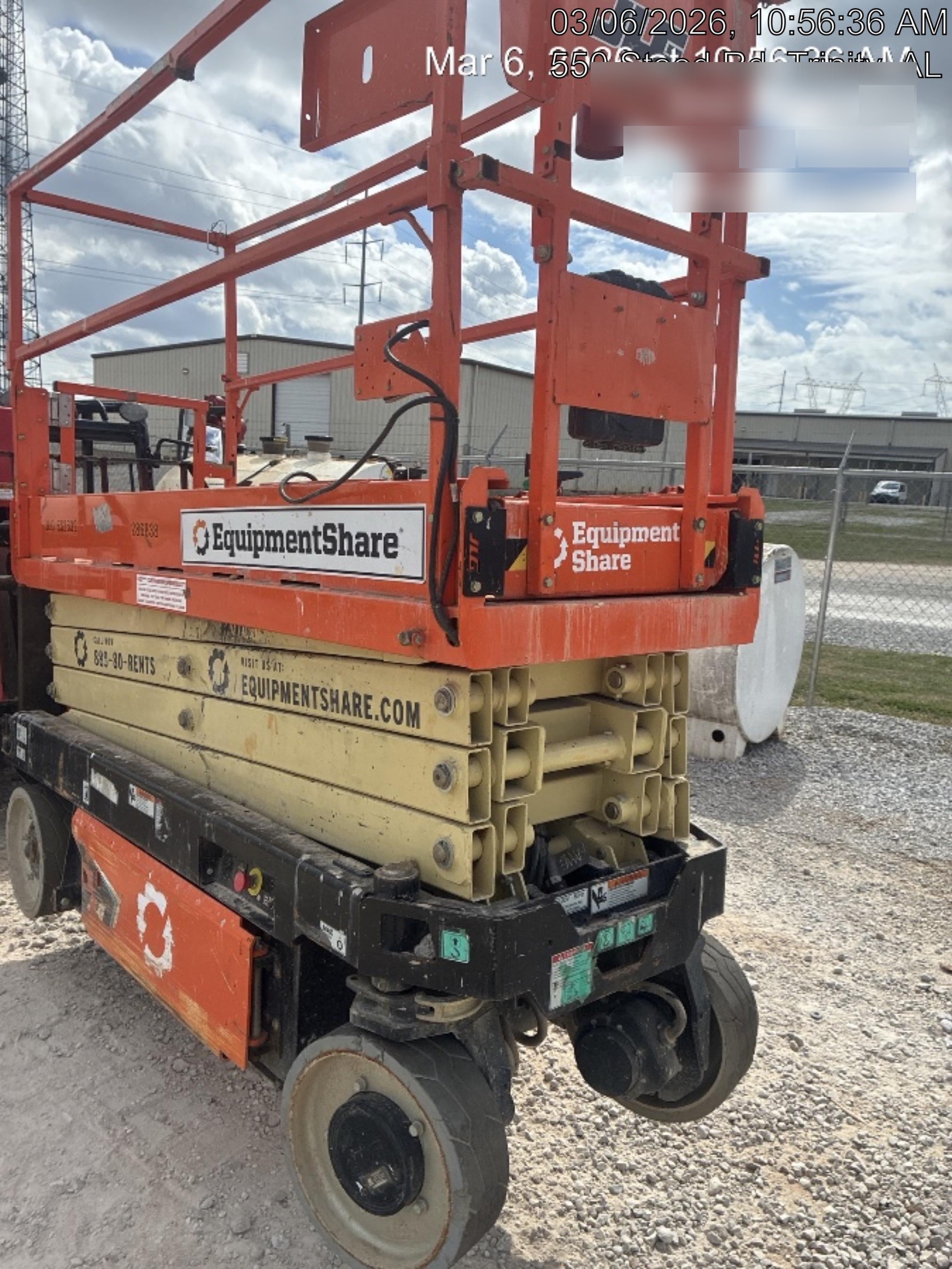 2022 JLG ES2632