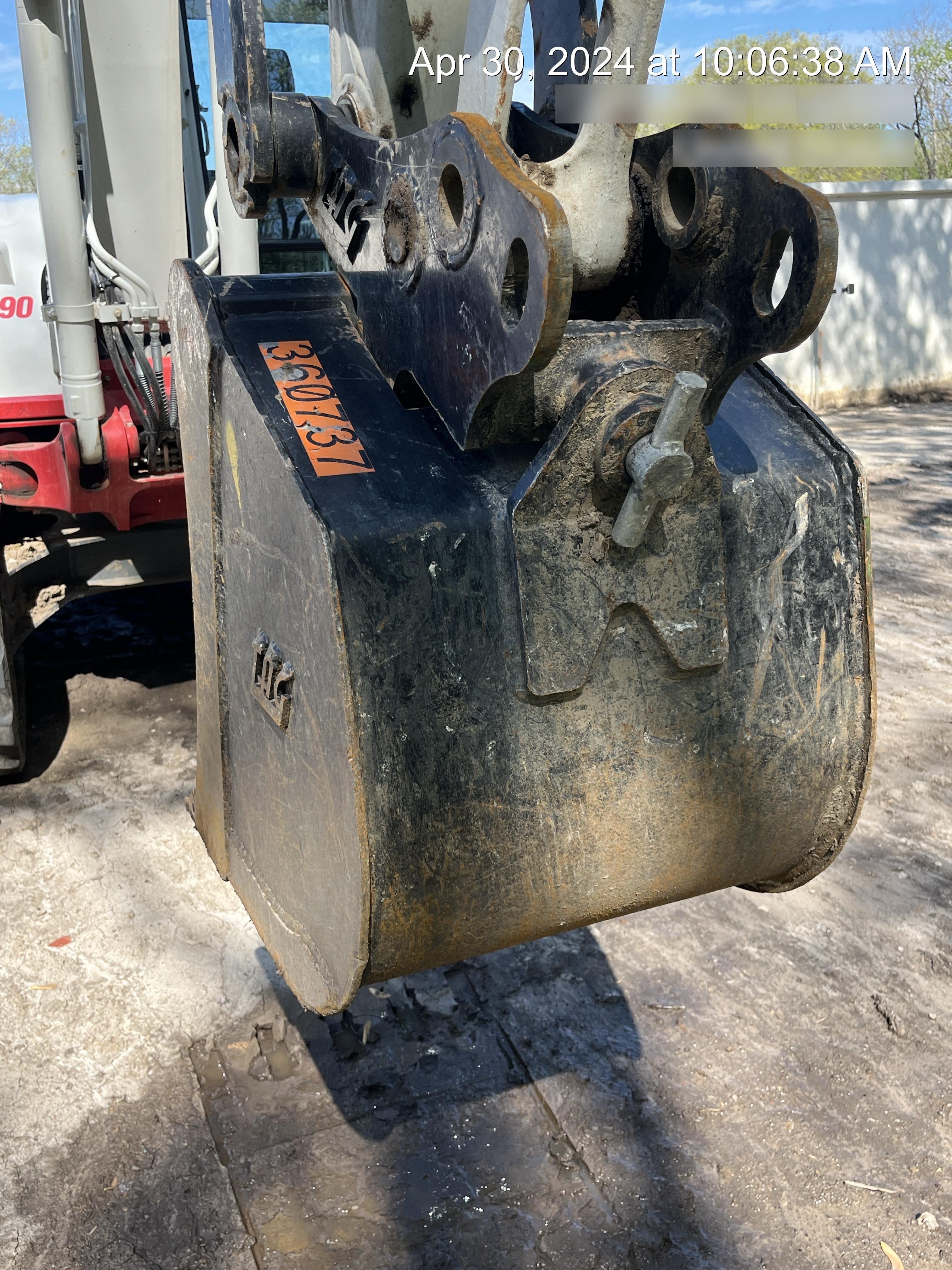 2023 TAG MANUFACTURING 24" HD QCB30 Bucket