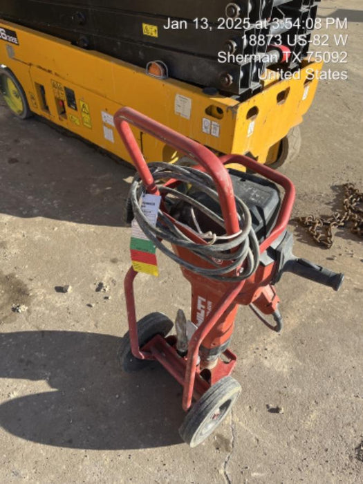 2023 HILTI TE 3000-AVR