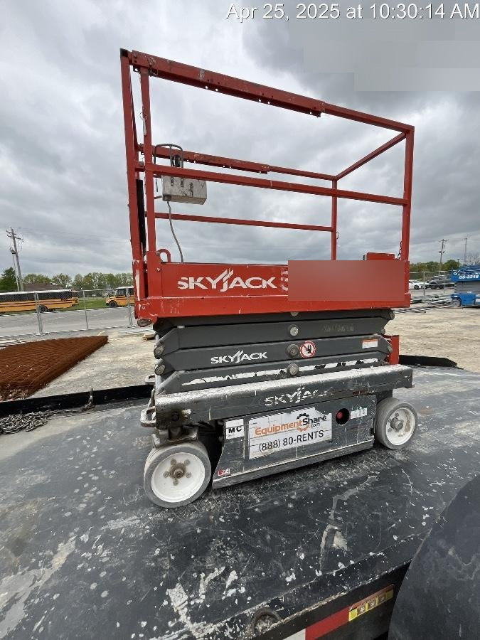 2017 Skyjack SJIII-3219 Skyjack SJ3219, Trojan Battery Set, Extended Warranty 5yr/5k hr