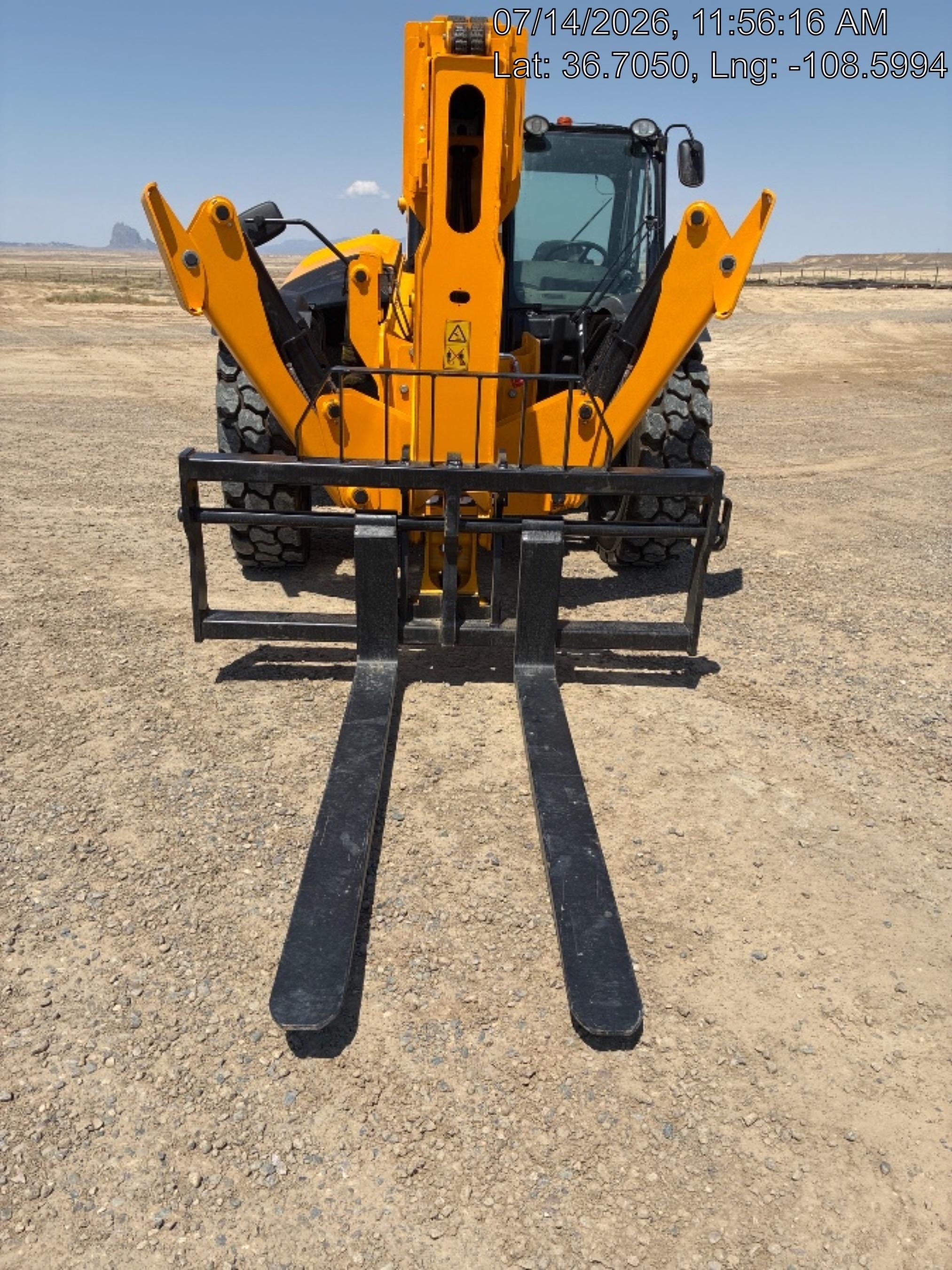 2025 JCB 512-56