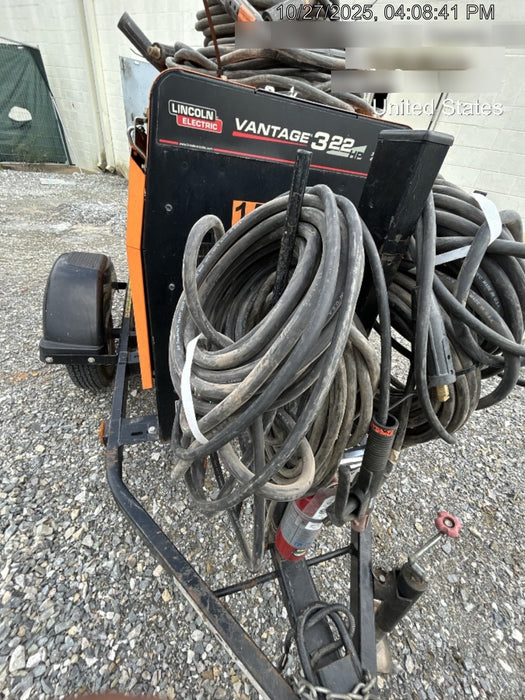 2021 Lincoln Electric Vantage 322 Vantage 322 Ready Pak 3 w/ Telematics & Decals, ORANGE (includes trailer, cable rack, fender light kit)