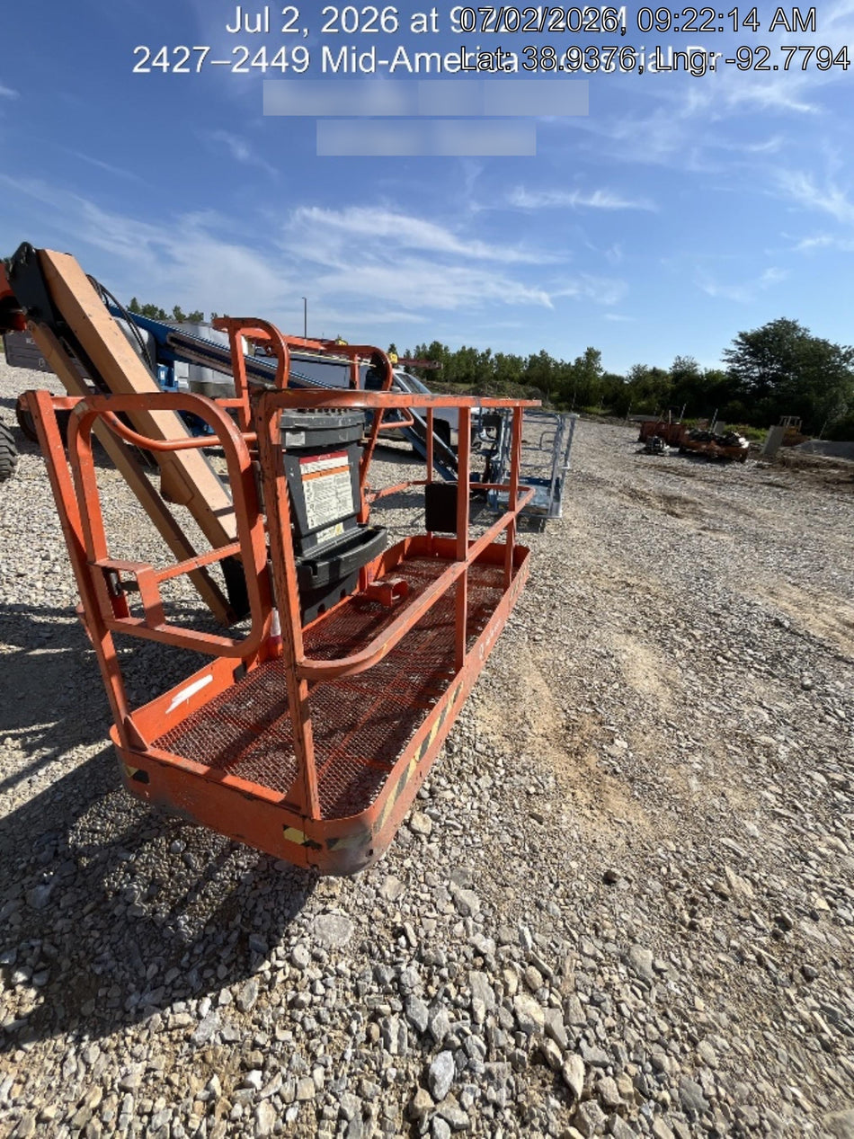 2023 JLG 460SJ