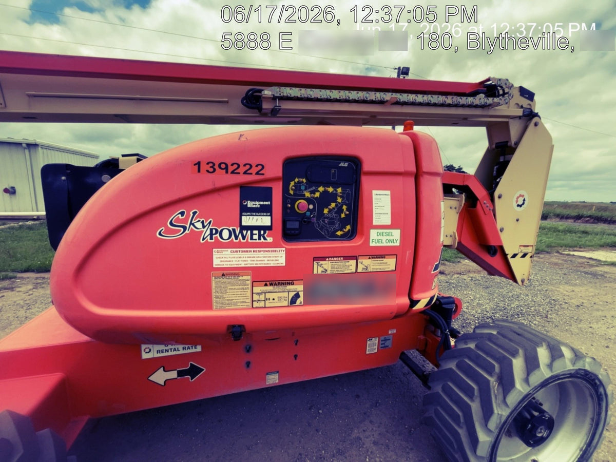 2021 JLG 600AJ