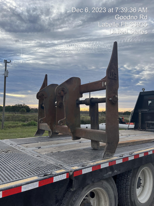 2014 WERK-BRAU 96" Loader Fork Carriage - Werk-Brau