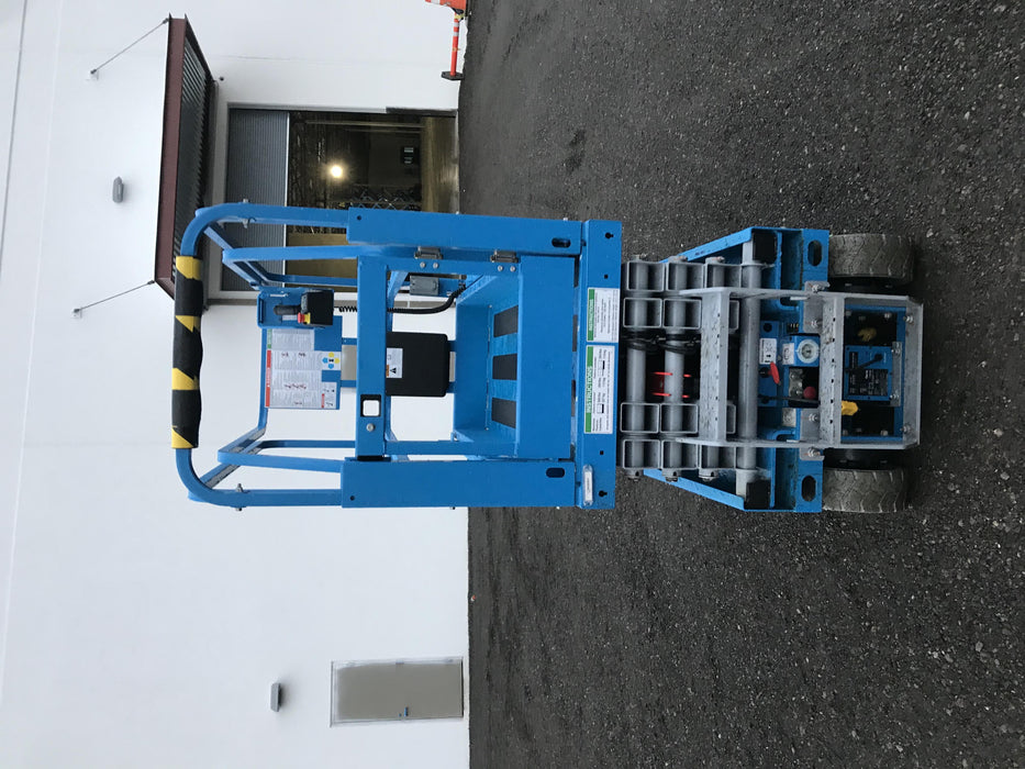 2019 Genie GS-1930 Half Height Swing Gate, 800W Inverter