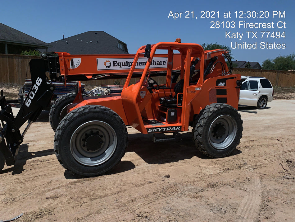 2021 JLG 6036