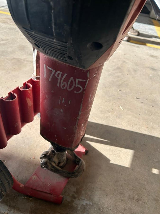 2021 HILTI TE 3000-AVR