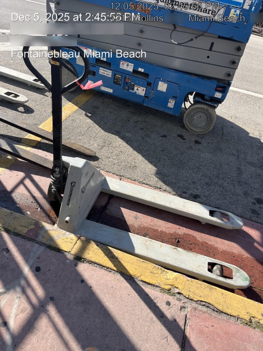 2025 STRONGWAY 5500 lb Pallet Jack