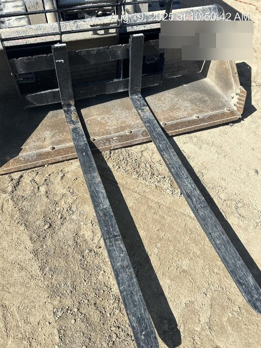 2025 ARROW MATERIAL HANDLING F5100CB - 72"