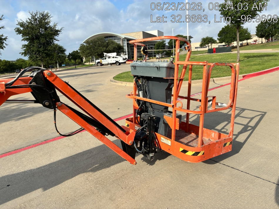 2022 JLG E450AJ