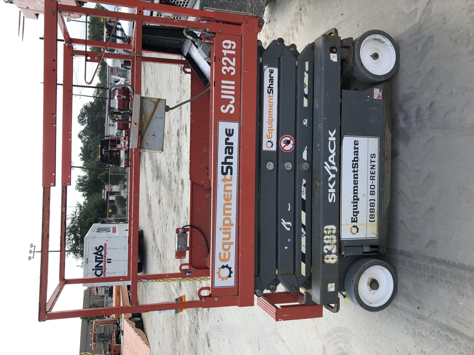 2018 SKYJACK SJIII-3219