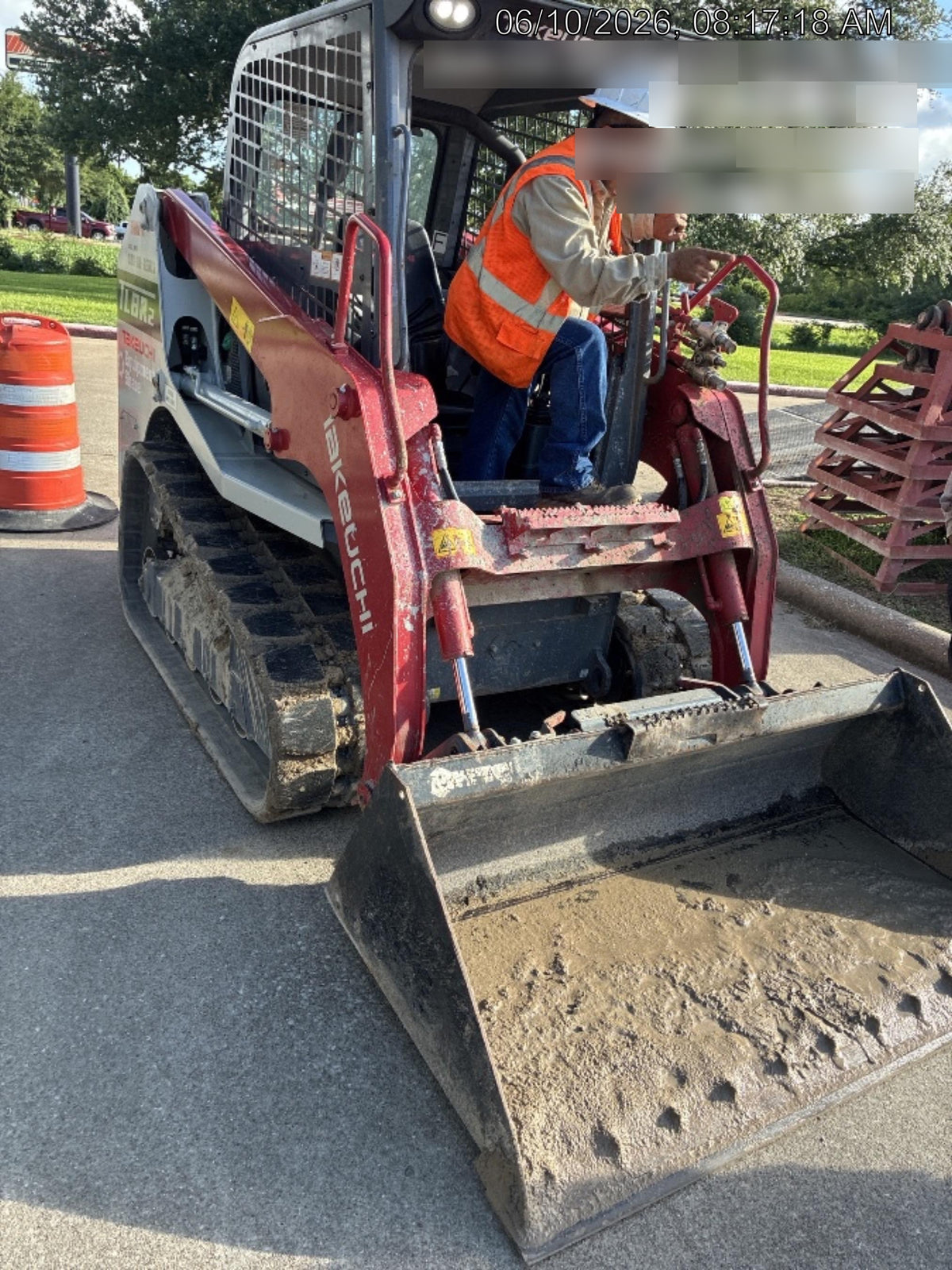 2025 TAKEUCHI TL8R2-R