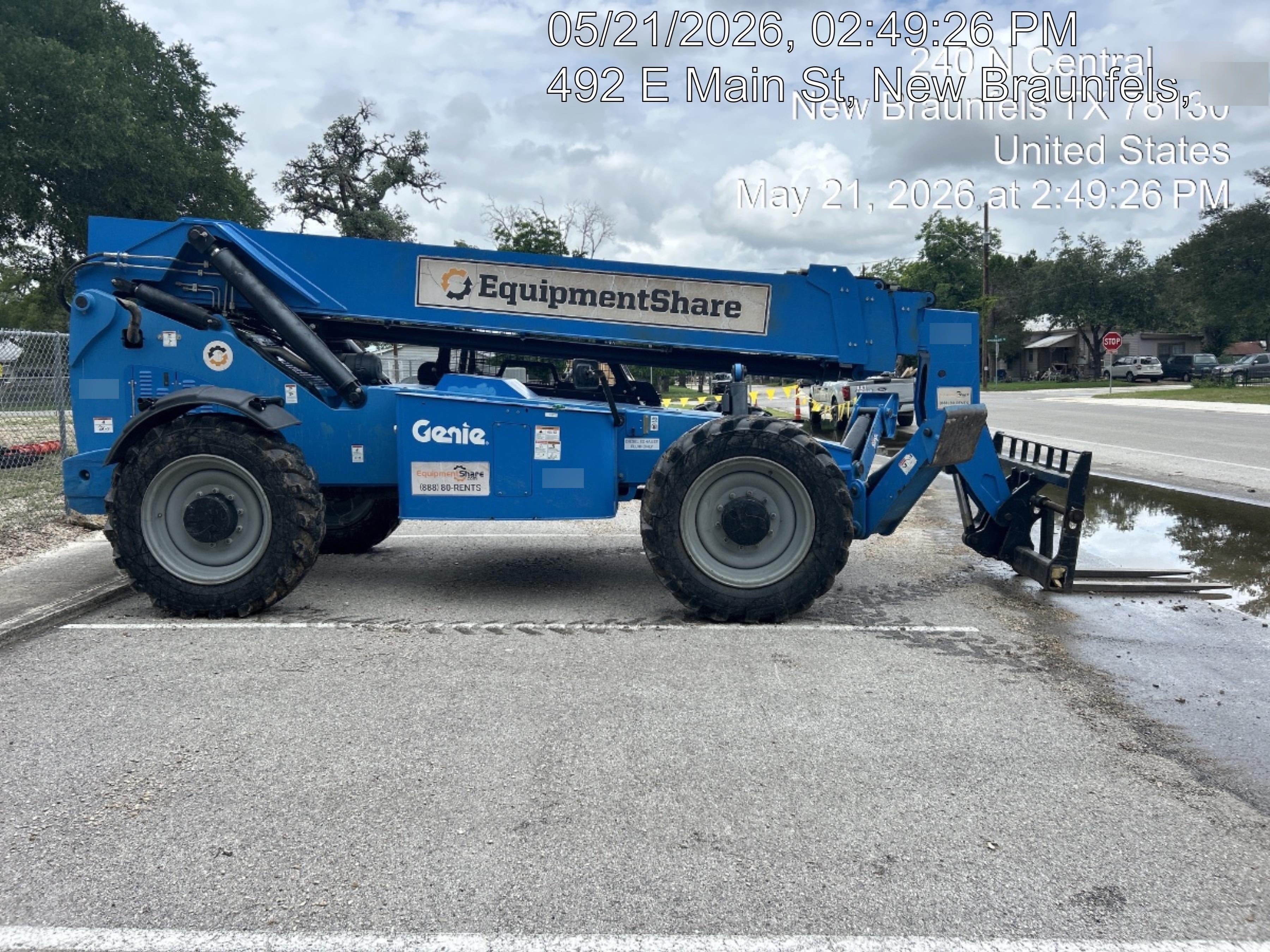 2018 GENIE GTH-1056
